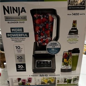 Ninja BN751 Professional Plus DUO Bender,1400 Peak Watts.Great Blender brand-new